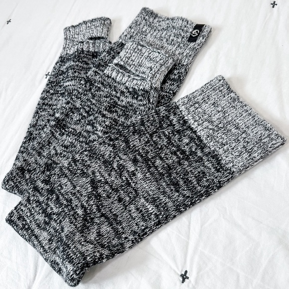 Ivivva by Lululemon Naturally Nice Leg Warmers | Size M/L | NWOT, never worn - Picture 10 of 12